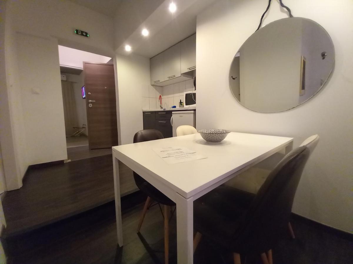 Filippos Downtown - 2Br Lux Apartment - Tsimiski Ladadika - Explore Center By Foot - Close To Aristotelous Square Salonic Exterior foto